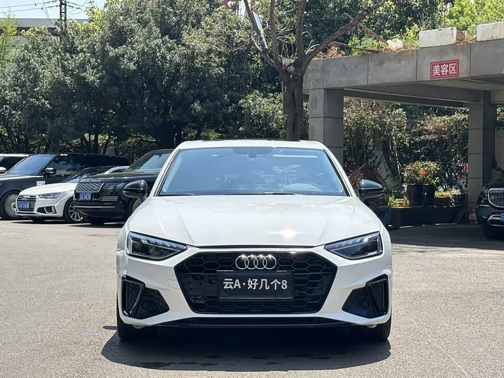 Audi A4L 2023 40 TFSI — фото 2