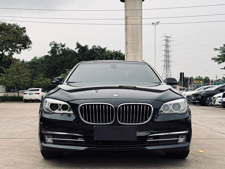 BMW 7-Series 2014 730 Li — фото 2