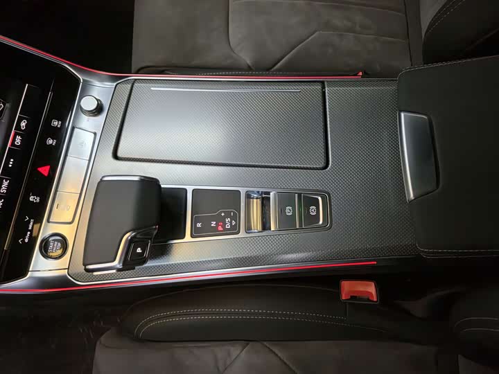 Audi A6L 2024 40 TFSI — фото 19
