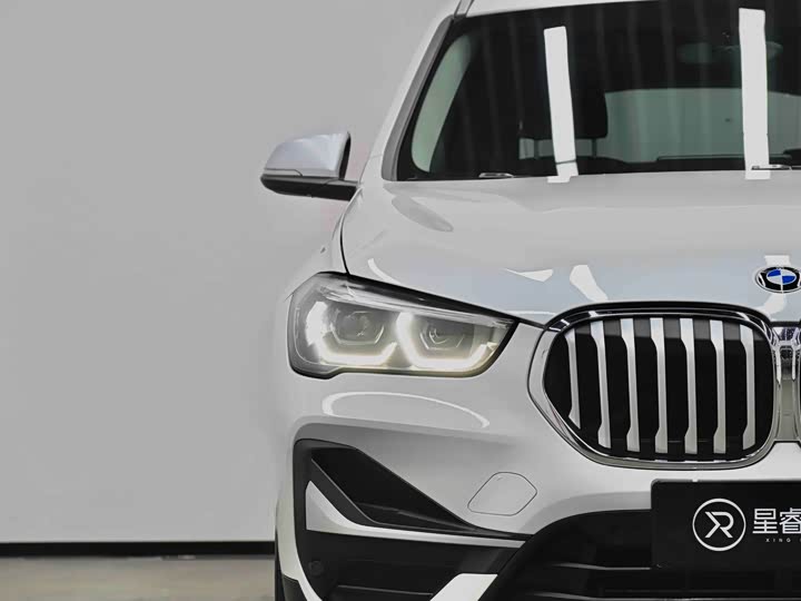 BMW X1 2022 x Drive 25 Li — фото 11