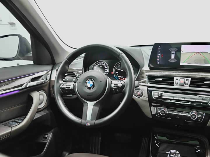 BMW X1 2022 x Drive 25 Li — фото 36