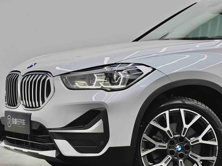 BMW X1 2022 x Drive 25 Li — фото 14