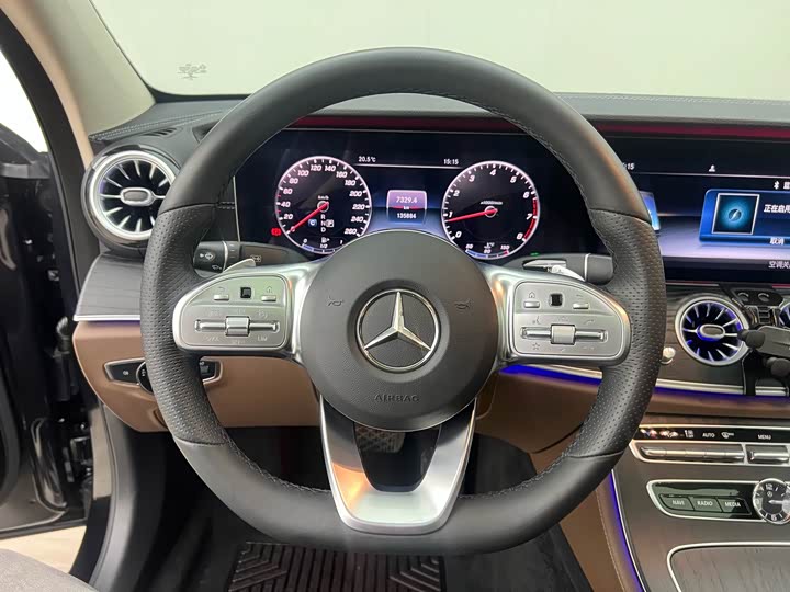 Mercedes-Benz E-Class рестайлинг E 300 L стиль — фото 17