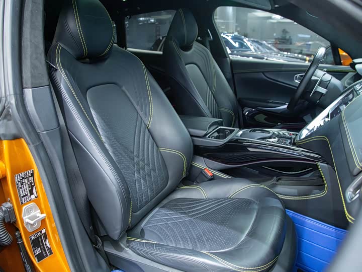 Aston Martin DBX 2022 3.0 T STRAIGHT-SIX — фото 8
