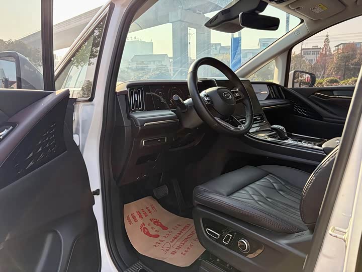 Trumpchi M8 2024 400 T — фото 7