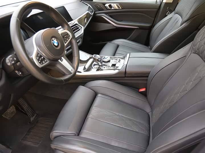 BMW X5 2019 x Drive 40i M — фото 8