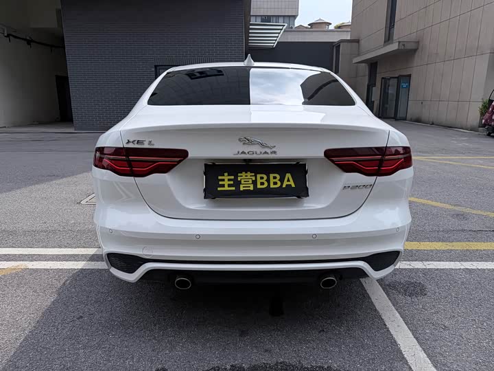Jaguar XEL 2021 2.0 T 200 PS R-DYNAMIC — фото 15
