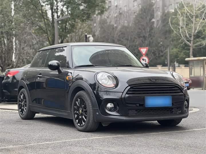 MINI Hatch — фото 15