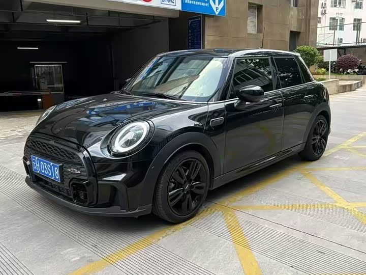 MINI Hatch — фото 12