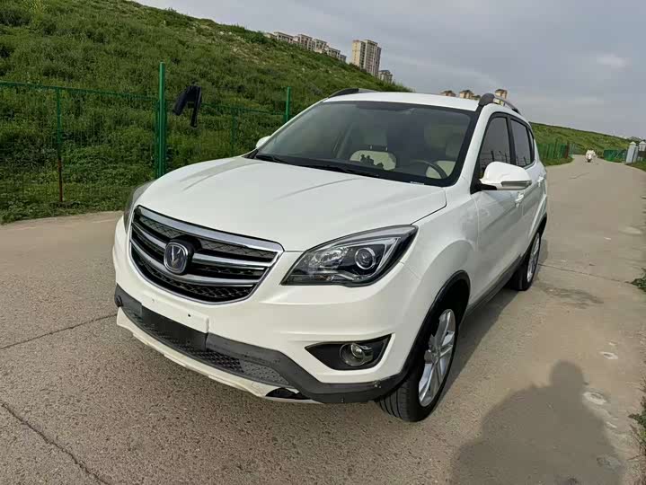 Changan CS35 2017 1.6 L ATLuxury