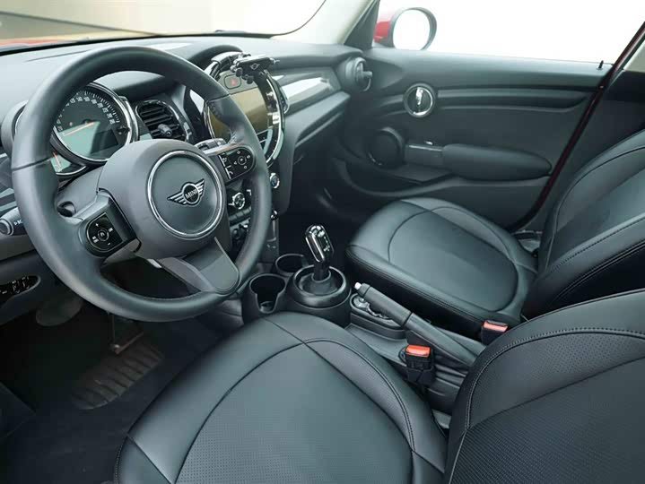 MINI Hatch — фото 10
