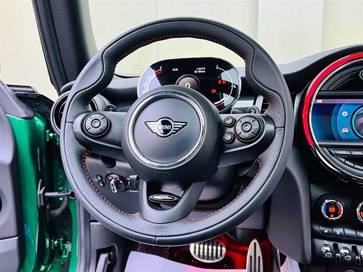 MINI Hatch — фото 10