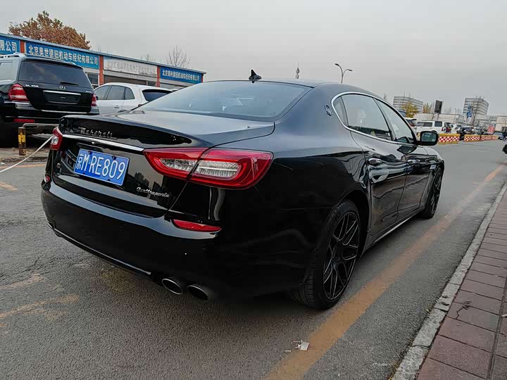 Maserati Quattroporte — фото 9