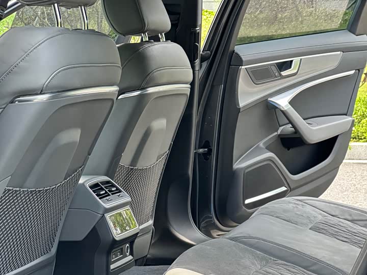 Audi A6L 2020 55 TFSI quattro — фото 6