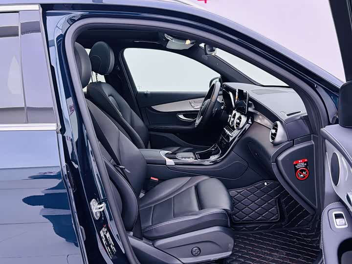 Mercedes-Benz GLC 2020 GLC 260 L 4 MATIC — фото 12