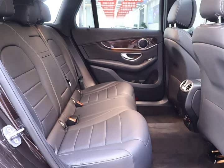 Mercedes-Benz GLC 2019 GLC 260 L 4 MATIC Luxury — фото 21