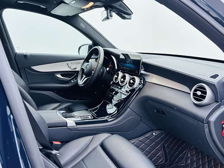 Mercedes-Benz GLC 2020 GLC 260 L 4 MATIC — фото 15
