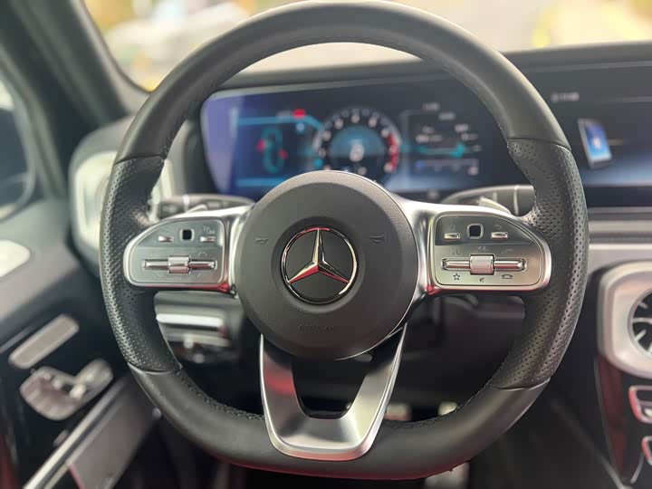 Mercedes-Benz G-Class 2024 G 500 — фото 11