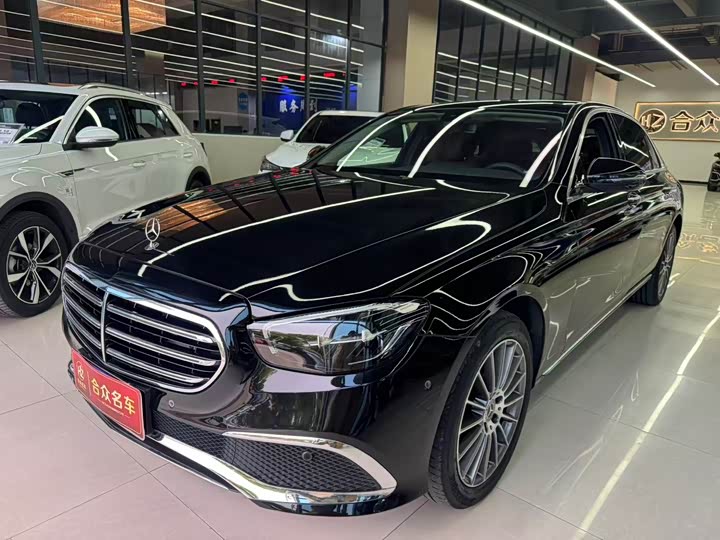 Mercedes-Benz E-Class 2022 E 260 L — фото 1