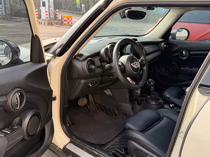 MINI Hatch — фото 14