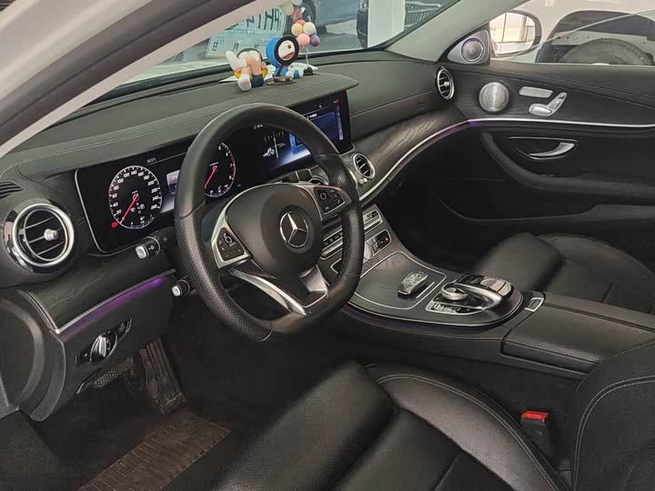 Mercedes-Benz E-Class 2018 E 200 L Sport — фото 6