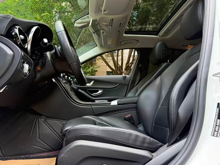 Mercedes-Benz C-Class 2019 C 180 L — фото 12