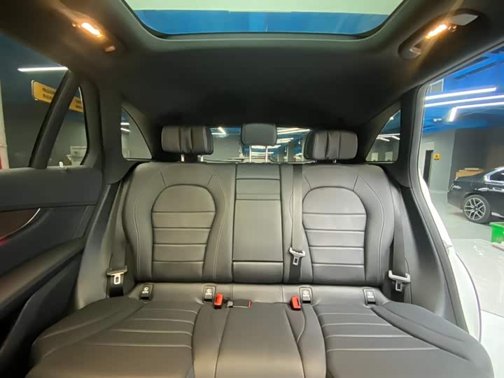Mercedes-Benz GLC 2020 GLC 300 L 4 MATIC — фото 24