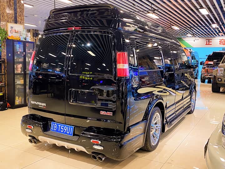 GMC SAVANA 2016 5.3 L G 550 S 4 WD — фото 6