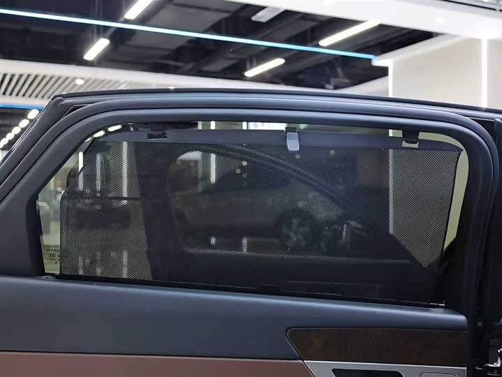 Jaguar XFL 2018 XFL 2.0 T 250 PS — фото 24