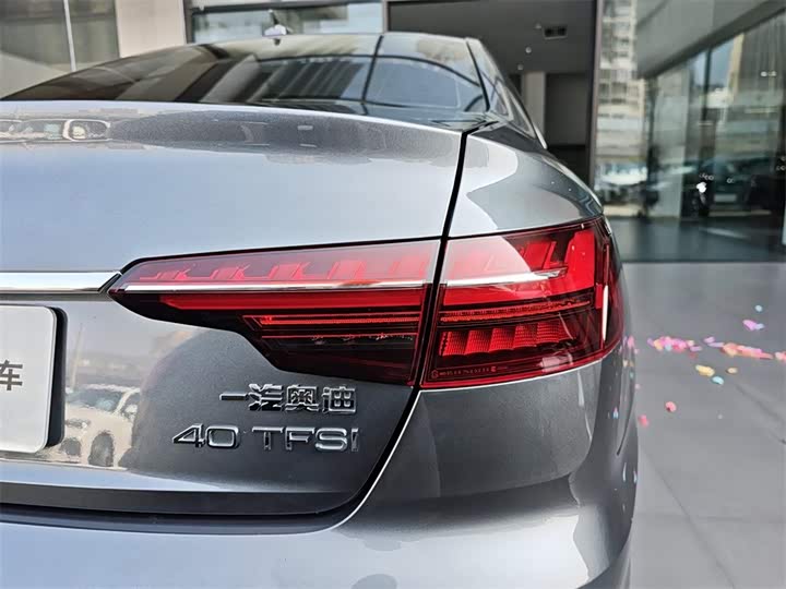 Audi A4L 2022 40 TFSI — фото 13