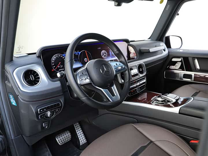 Mercedes-Benz G-Class 2019 G 500 — фото 14