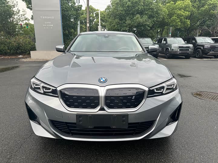 BMW i3 2024 e Drive 35 L — фото 2
