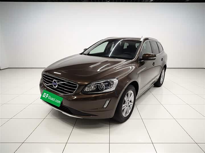 Volvo XC60 2017 T 5 AWD — фото 1