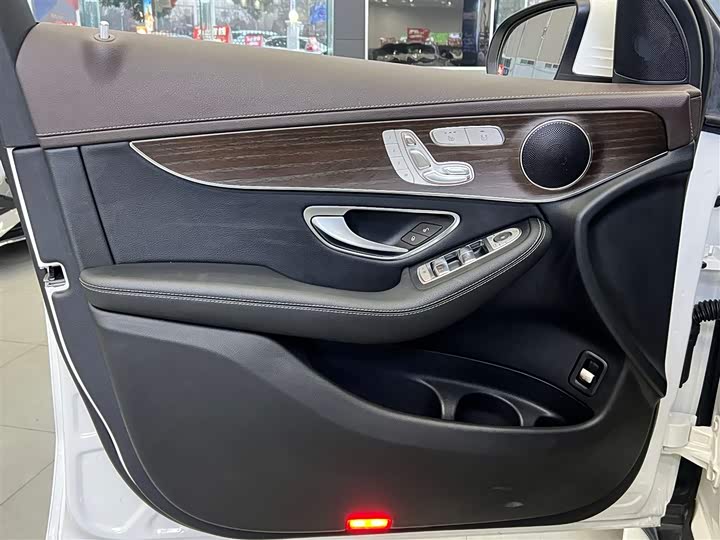 Mercedes-Benz GLC 2022 GLC 300 L 4 MATIC — фото 19