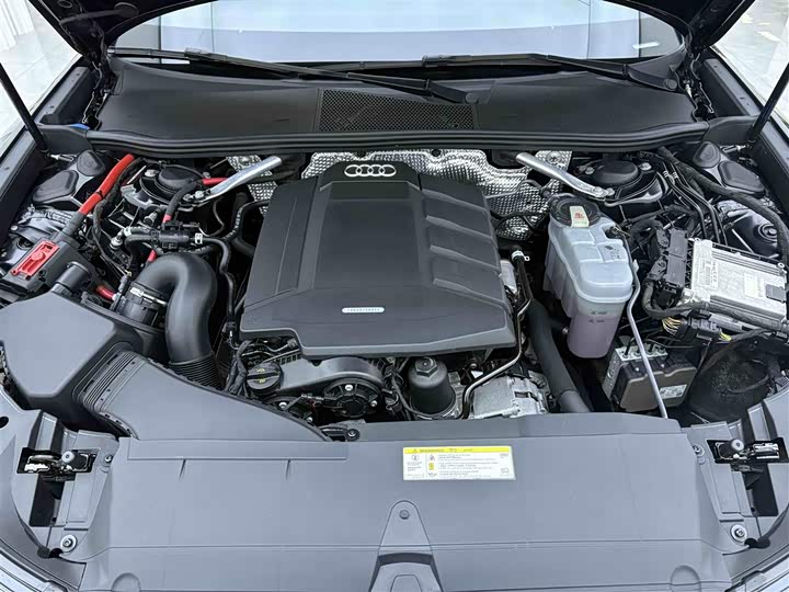 Audi A6L 2019 40 TFSI — фото 10