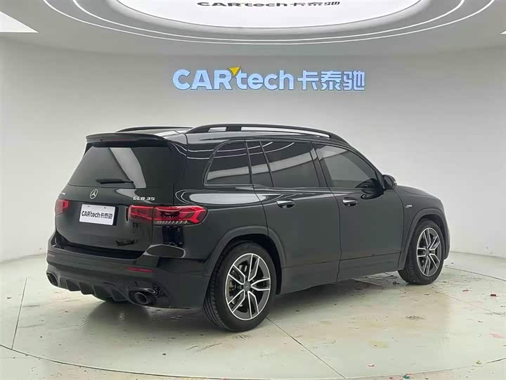 Mercedes-Benz GLB 2023 AMG GLB 35 4 MATIC — фото 4