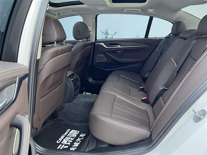 BMW 5-Series 2022 530 Li Leading — фото 20