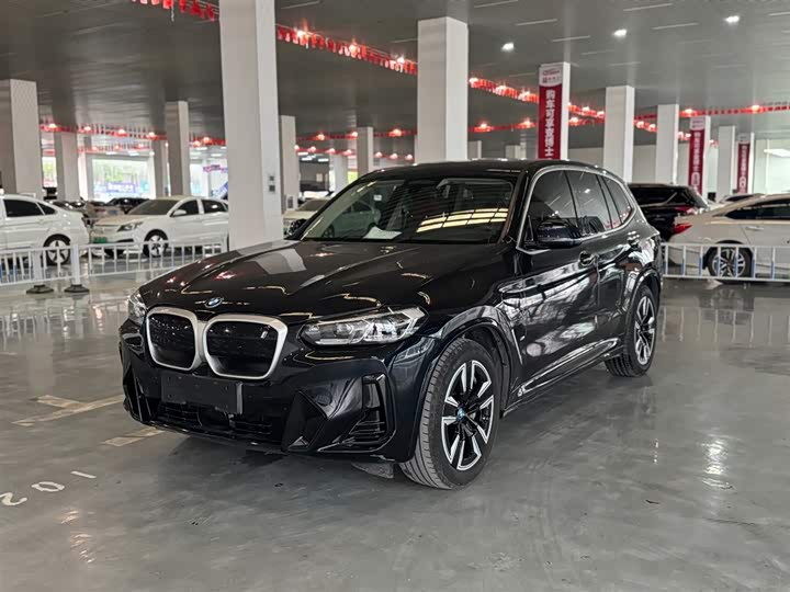 BMW i X3 2023 Leading — фото 1