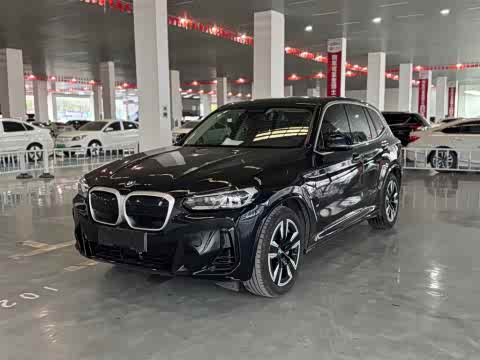 BMW i X3 2023 Leading — фото 18
