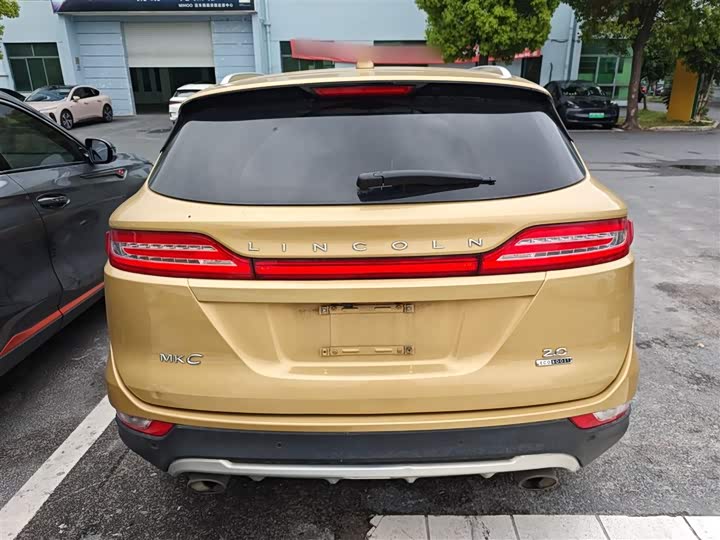 Lincoln MKC 2014 2.0 T 2 WD — фото 6