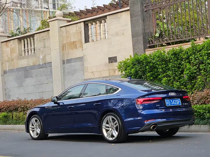 Audi A5 2017 Sportback 40 TFSI — фото 2
