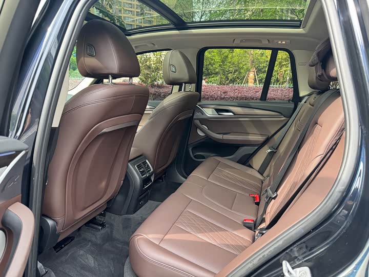 BMW X3 2023 x Drive 30i Leading M — фото 7