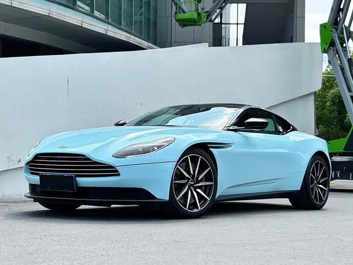 Aston Martin DB11 2019 4.0 T V 8 Coupe — фото 1