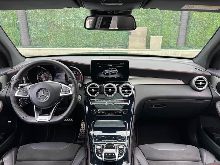 Mercedes-Benz GLC 2017 AMG GLC 43 4 MATIC — фото 15