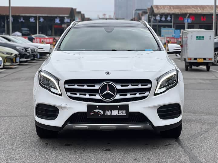 Mercedes-Benz GLA 2019 GLA 200 — фото 2