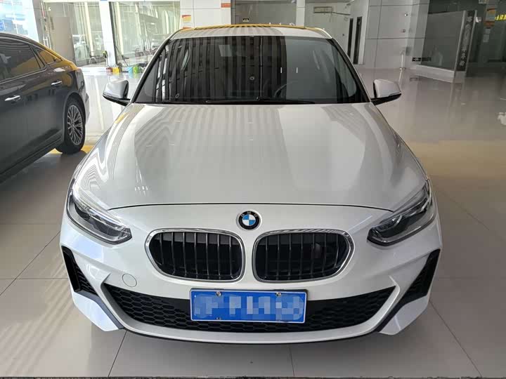 BMW 1-Series 2020 125i Leading M — фото 2