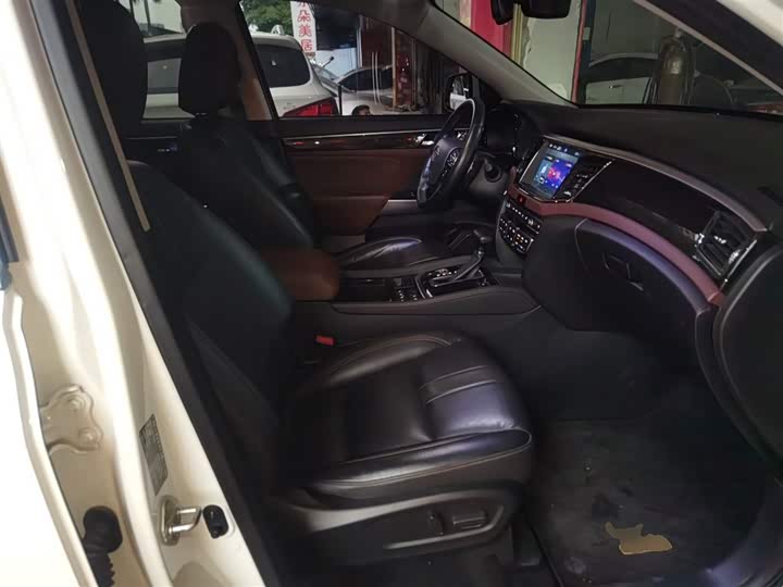 Trumpchi GS8 2017 320 T 2 WD ( ) — фото 25