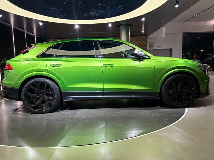 Audi RS Q8 2022 RS Q 8 4.0 T — фото 7