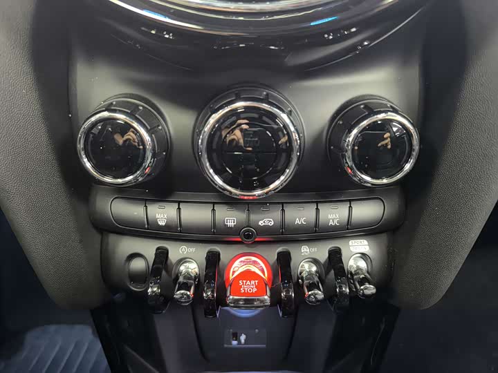 MINI Hatch — фото 12