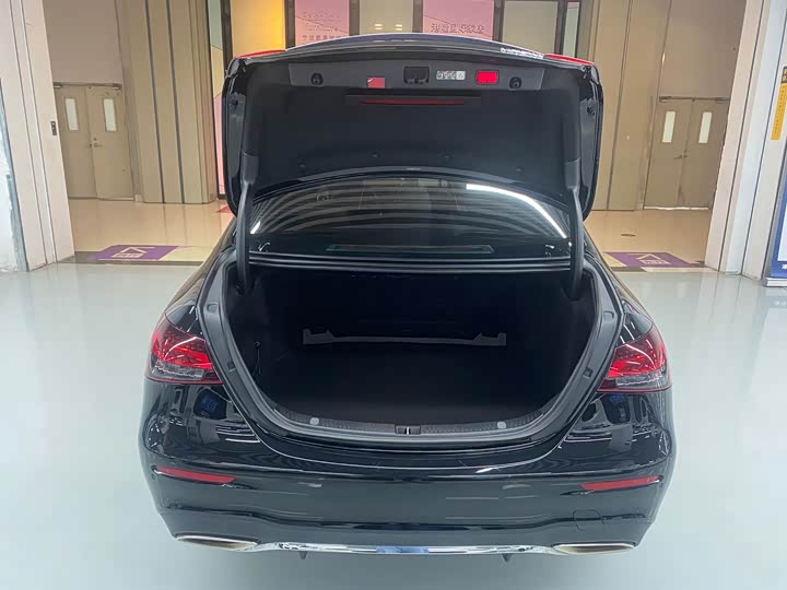 Mercedes-Benz E-Class E 300 L люкс — фото 13
